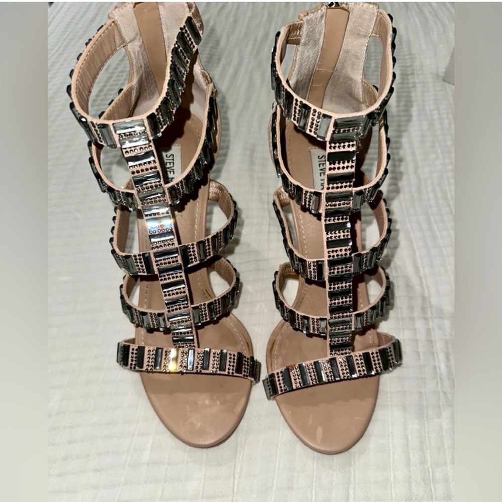 Steve Madden Black and Cream Strappy Heels